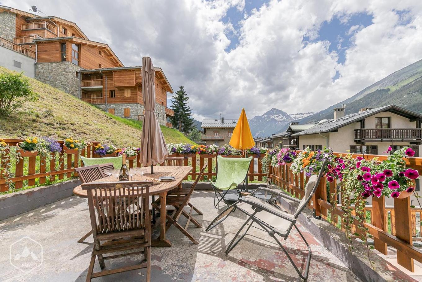 Apartament Locations Berne Milesi Lanslevillard Zewnętrze zdjęcie