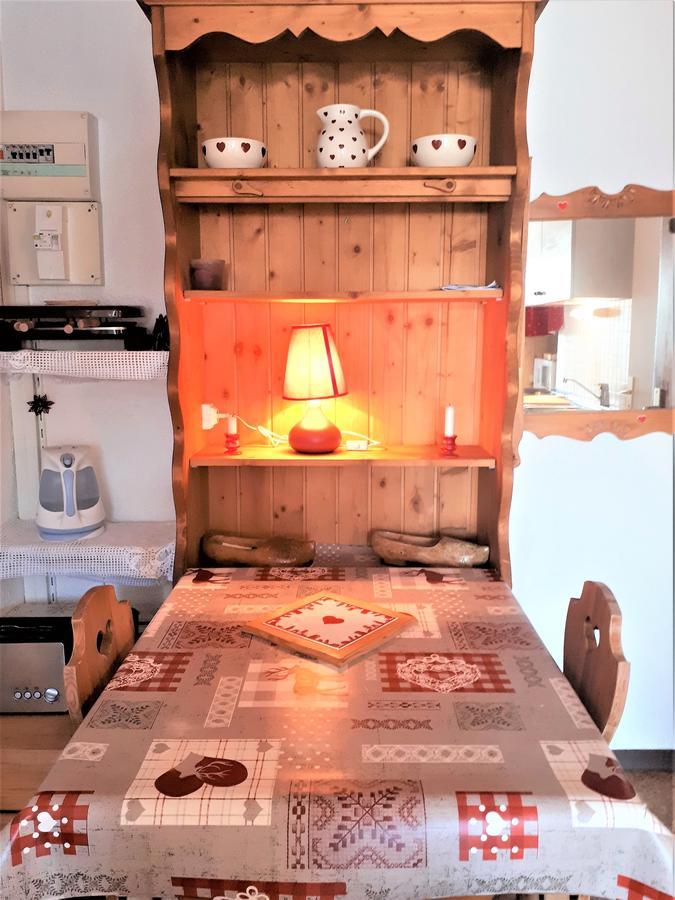 Apartament Locations Berne Milesi Lanslevillard Zewnętrze zdjęcie